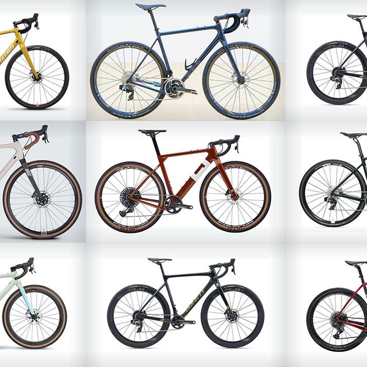 Una colección de bicis Gravel montadas con transmisiones eTap AXS.