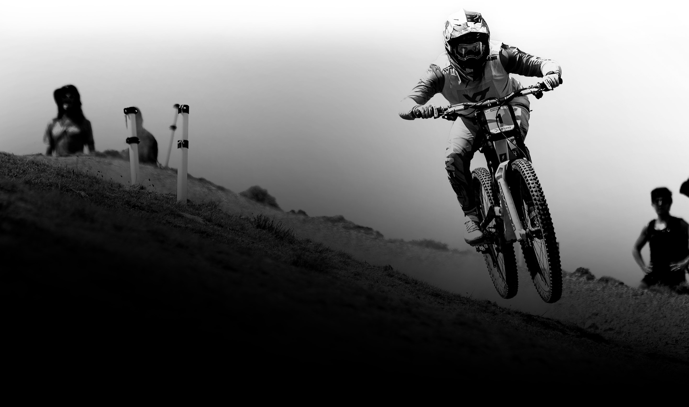 Vali Holl riding SRAM Maven Brakes