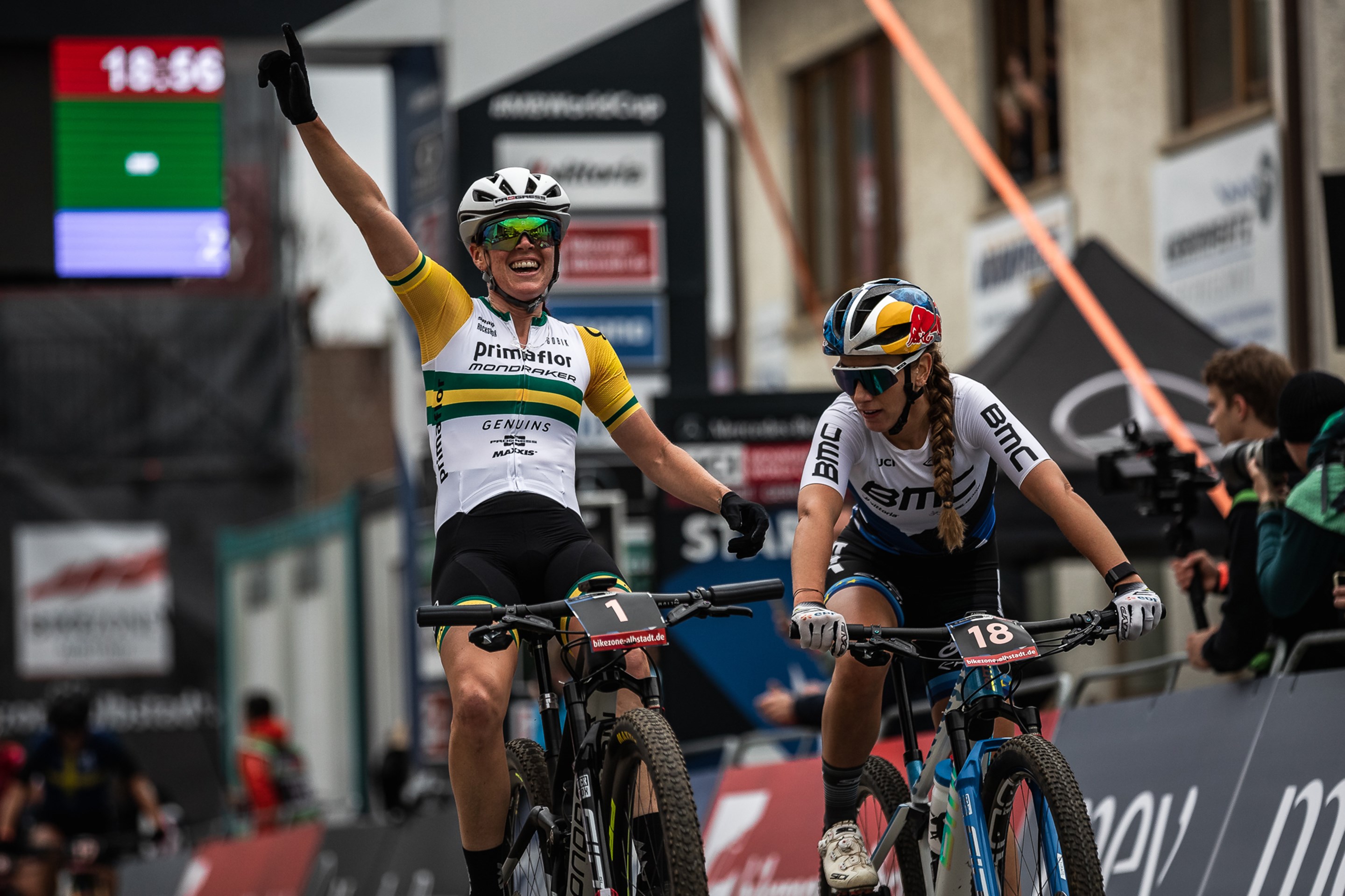 Rebecca McConnell and Pauline Ferrand-Prevot crossing the finishing line of Albstadt XCC.